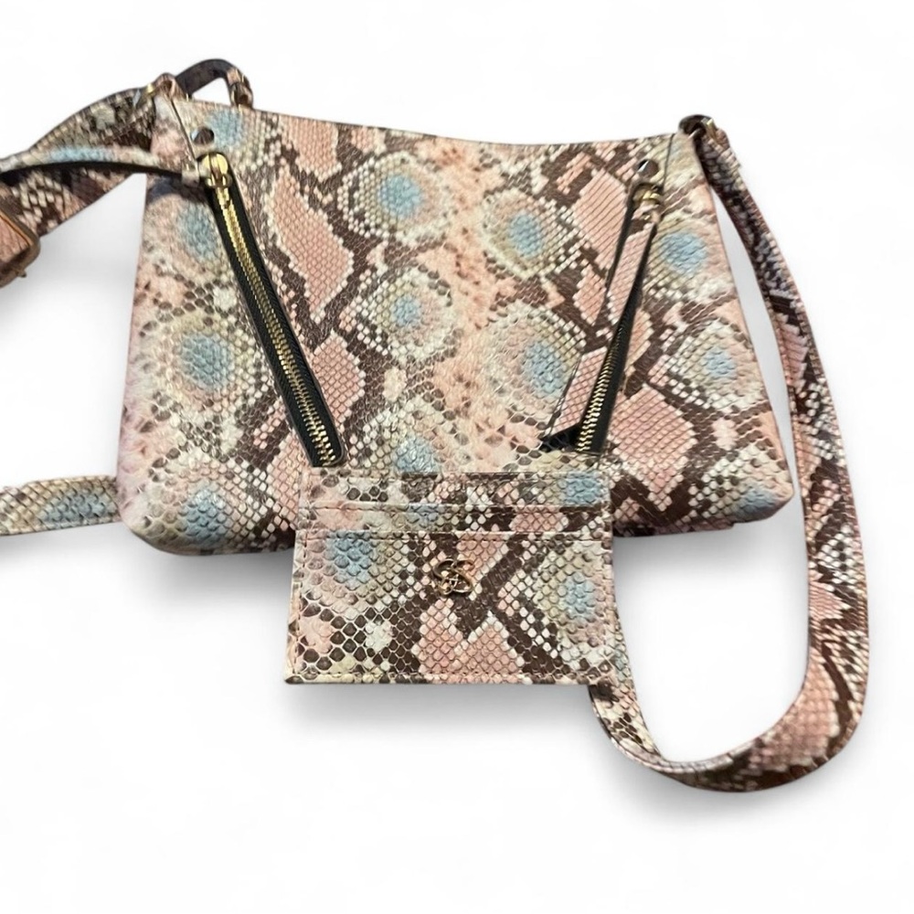 Jessica Simpson Snakeskin Patterned Crossbody Bag and card holder